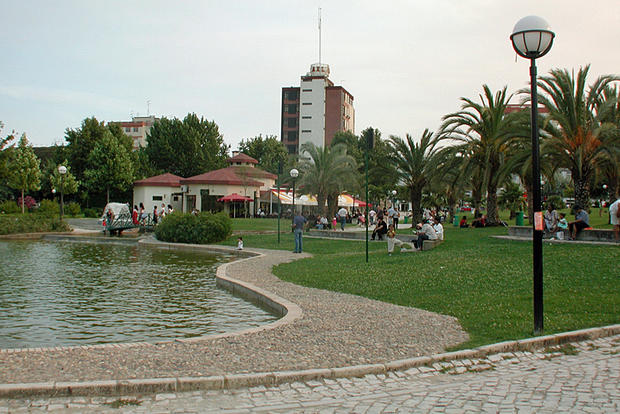 Equipamento no Parque Urbano das Paivas