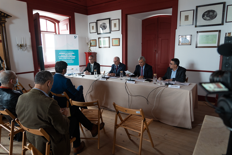 Conferência de Imprensa