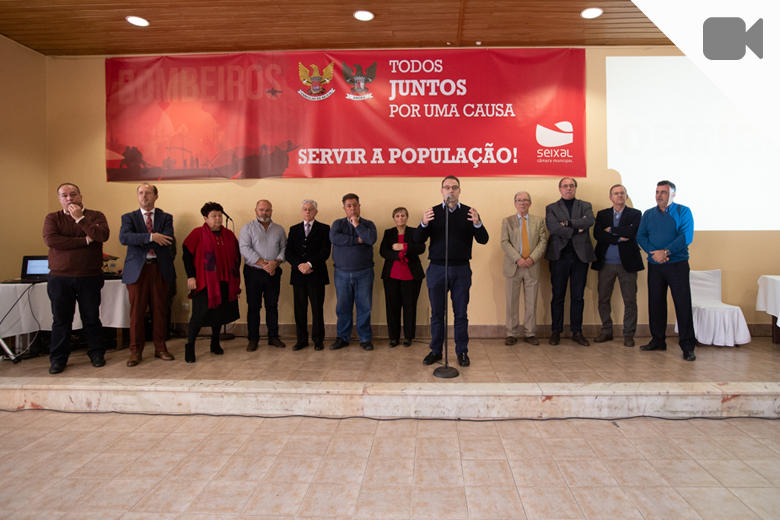 Homenagem aos bombeiros