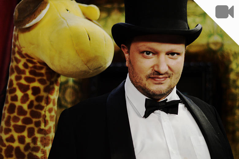 Charles Sangnoir em live streaming no Espaço 58 