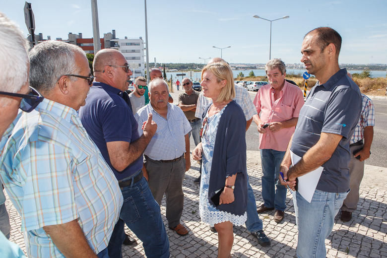 Vereadora e taxistas
